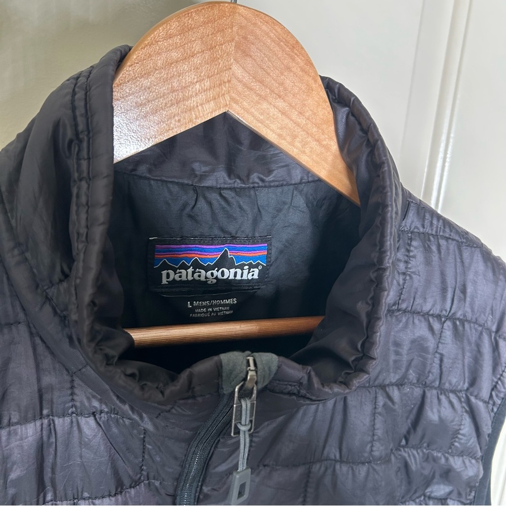 Patagonia Nano Puff Vest Color Black SuperMicro Size Large STY 84242 - Picture 5 of 16